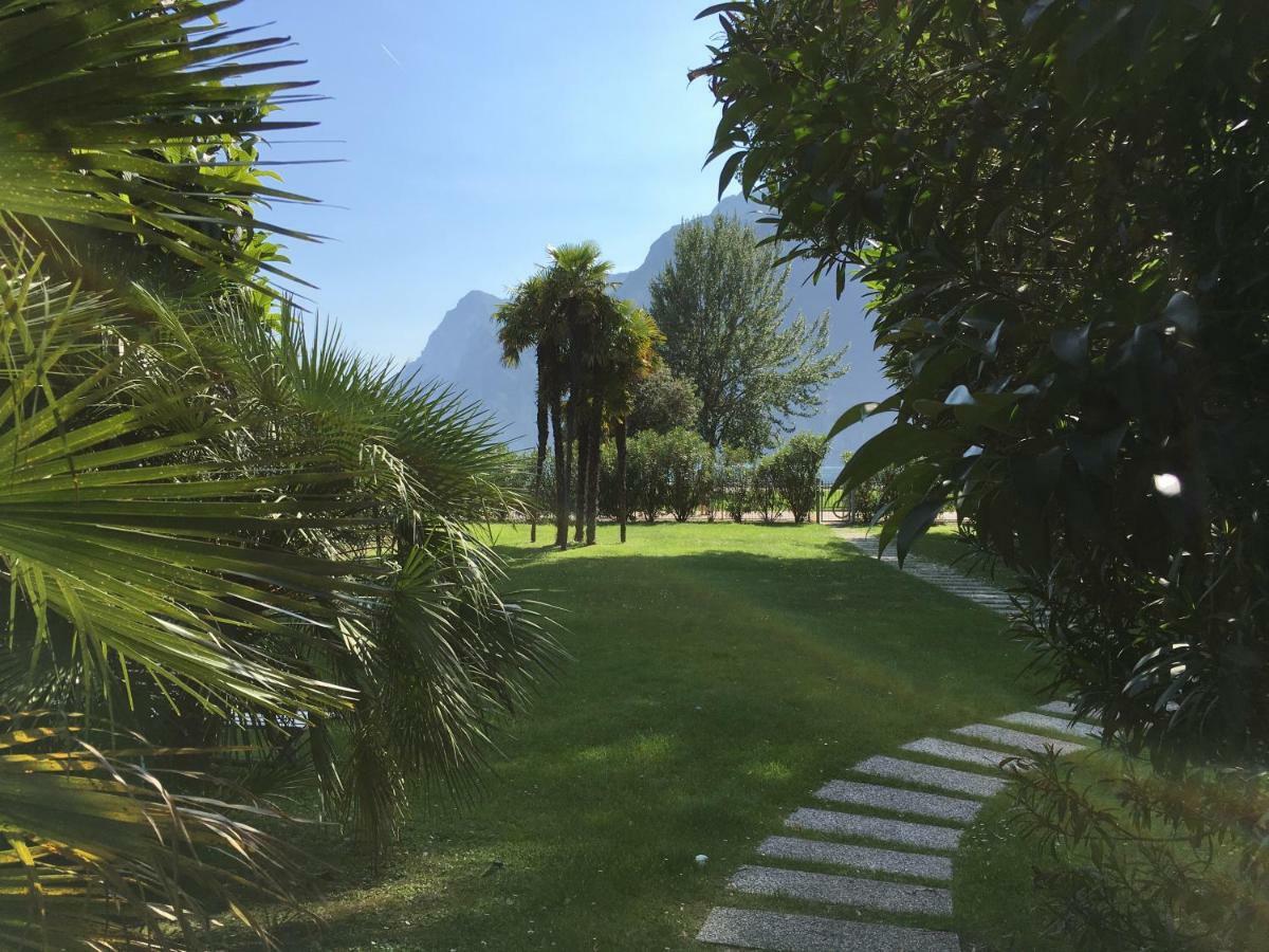 Appartamento Al Lago Riva del Garda Extérieur photo